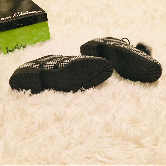 Sam Edelman Houndstooth Oxfords - Picture 4 of 4